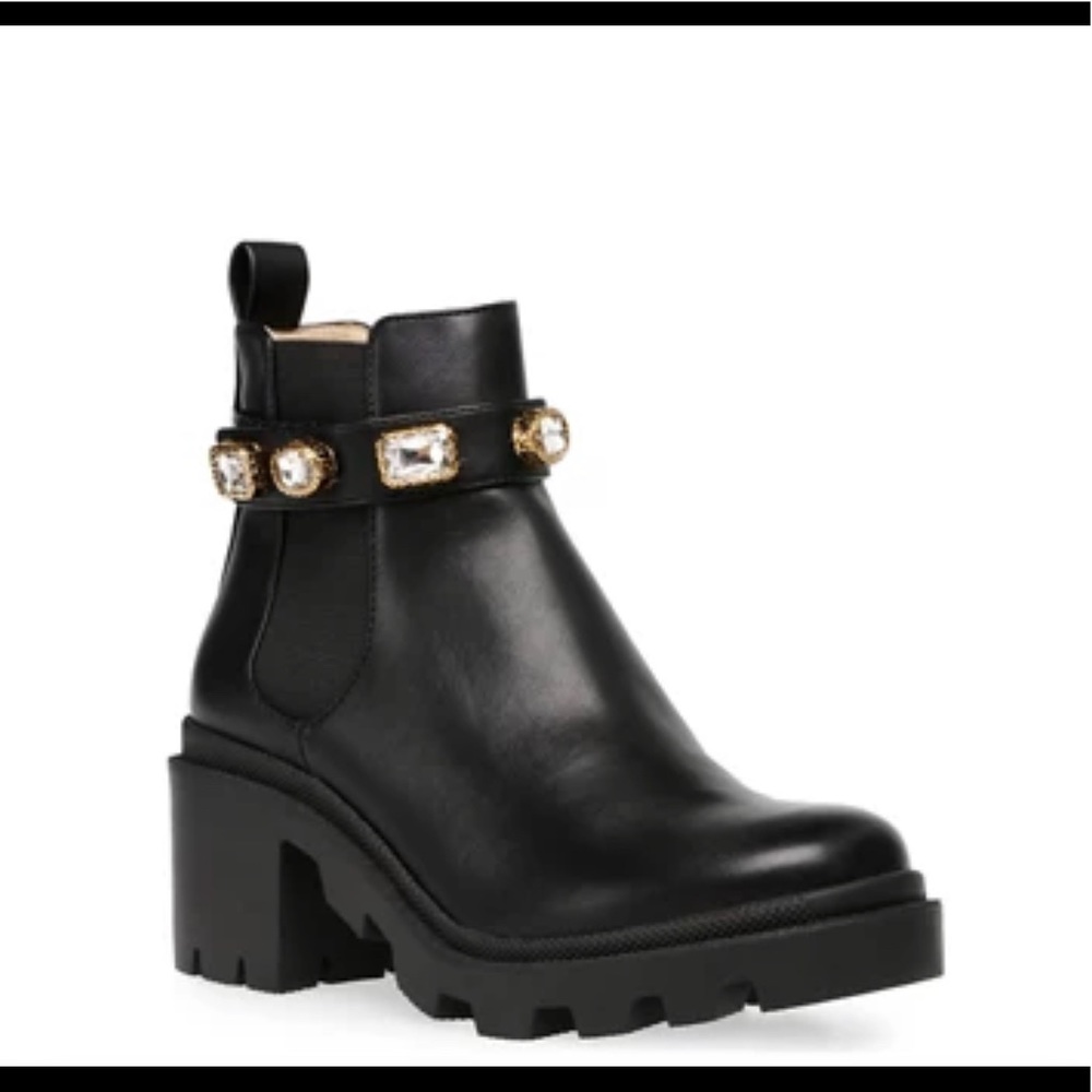 Steve Madden Amulet Jeweled Chunky Chelsea Booties 8